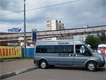 Бесплатный автобус Genser в пункт аренды автомобилей АрендаАвто-тюм на ул.Добролюбова